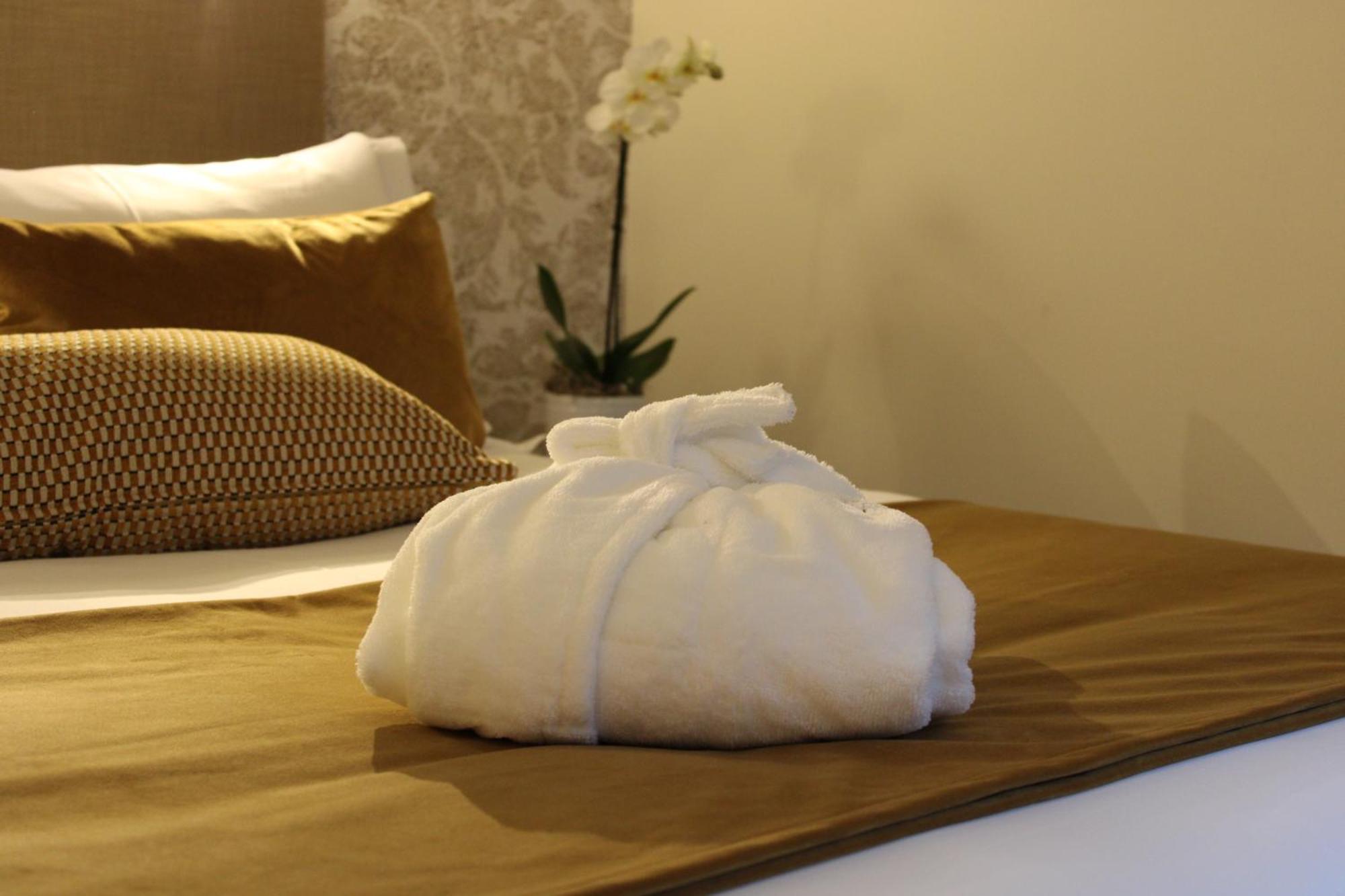 Hotel La Truffe Noire Μπριβ-λα-Γκαγιάρντ Εξωτερικό φωτογραφία