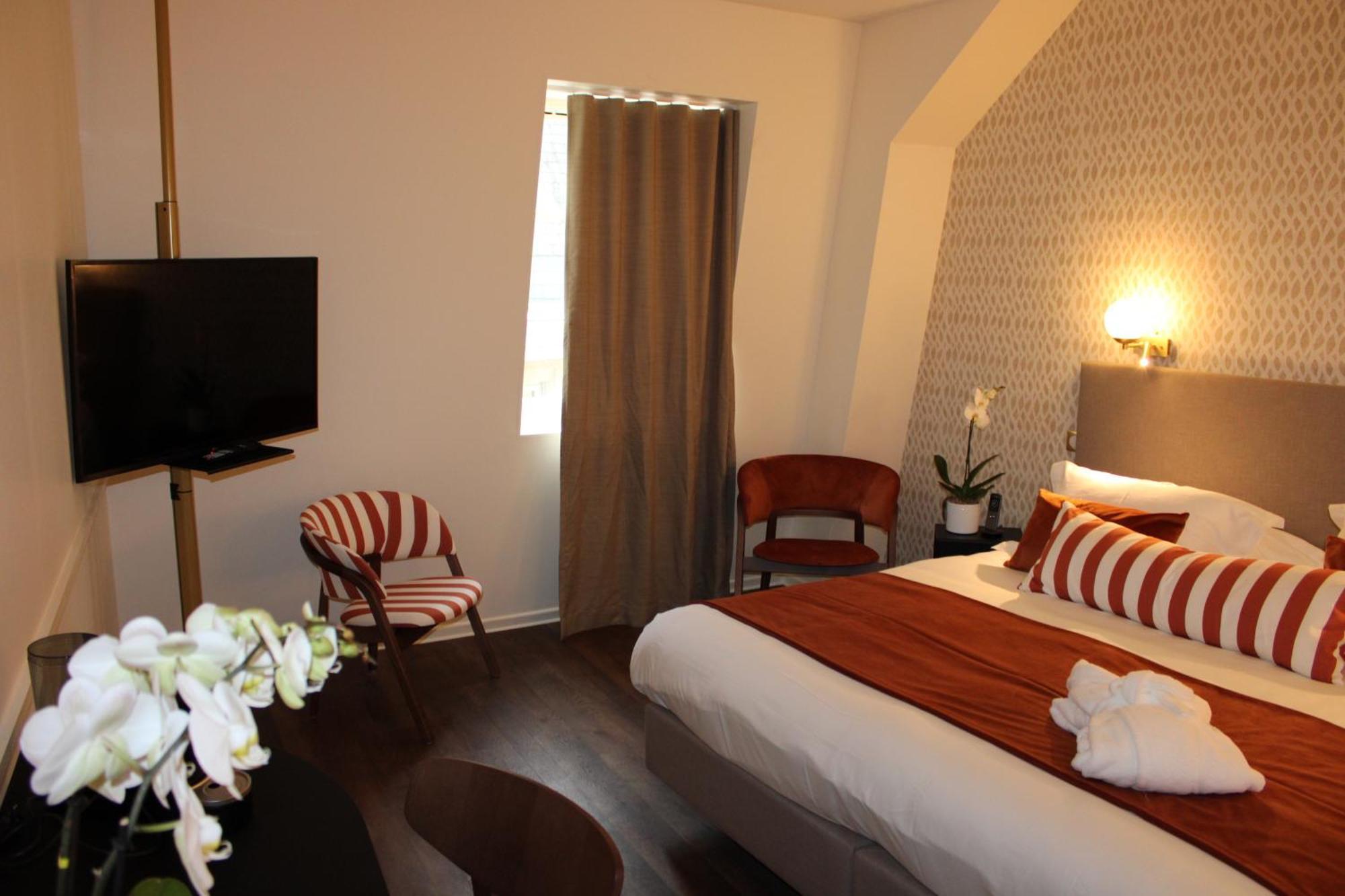 Hotel La Truffe Noire Μπριβ-λα-Γκαγιάρντ Εξωτερικό φωτογραφία