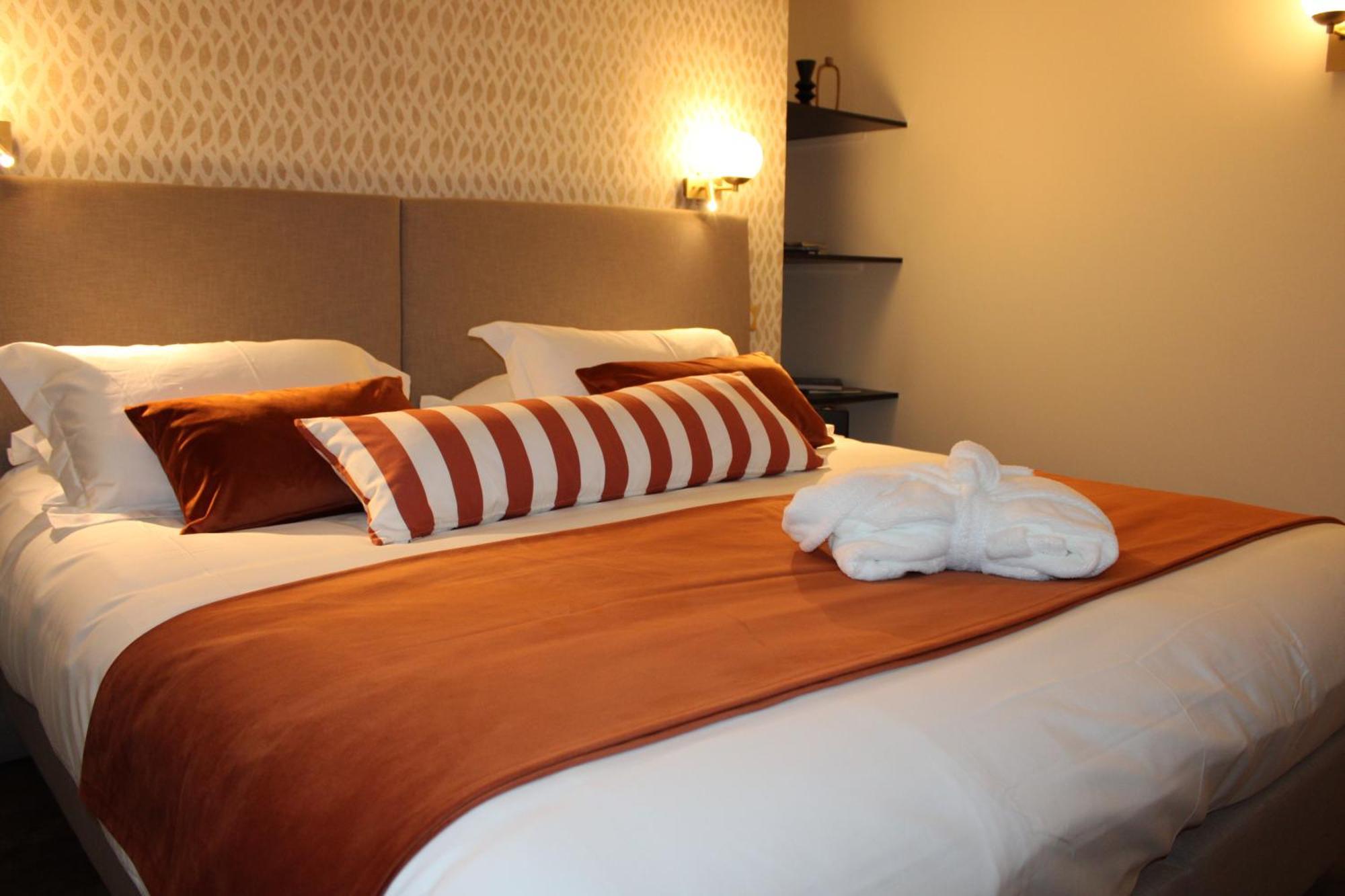 Hotel La Truffe Noire Μπριβ-λα-Γκαγιάρντ Εξωτερικό φωτογραφία