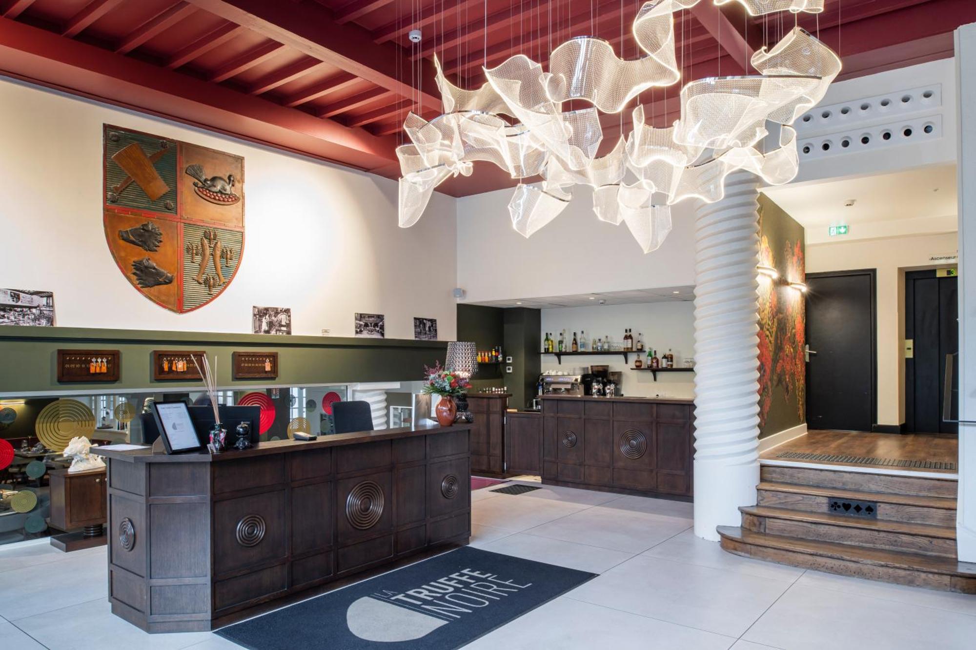 Hotel La Truffe Noire Μπριβ-λα-Γκαγιάρντ Εξωτερικό φωτογραφία