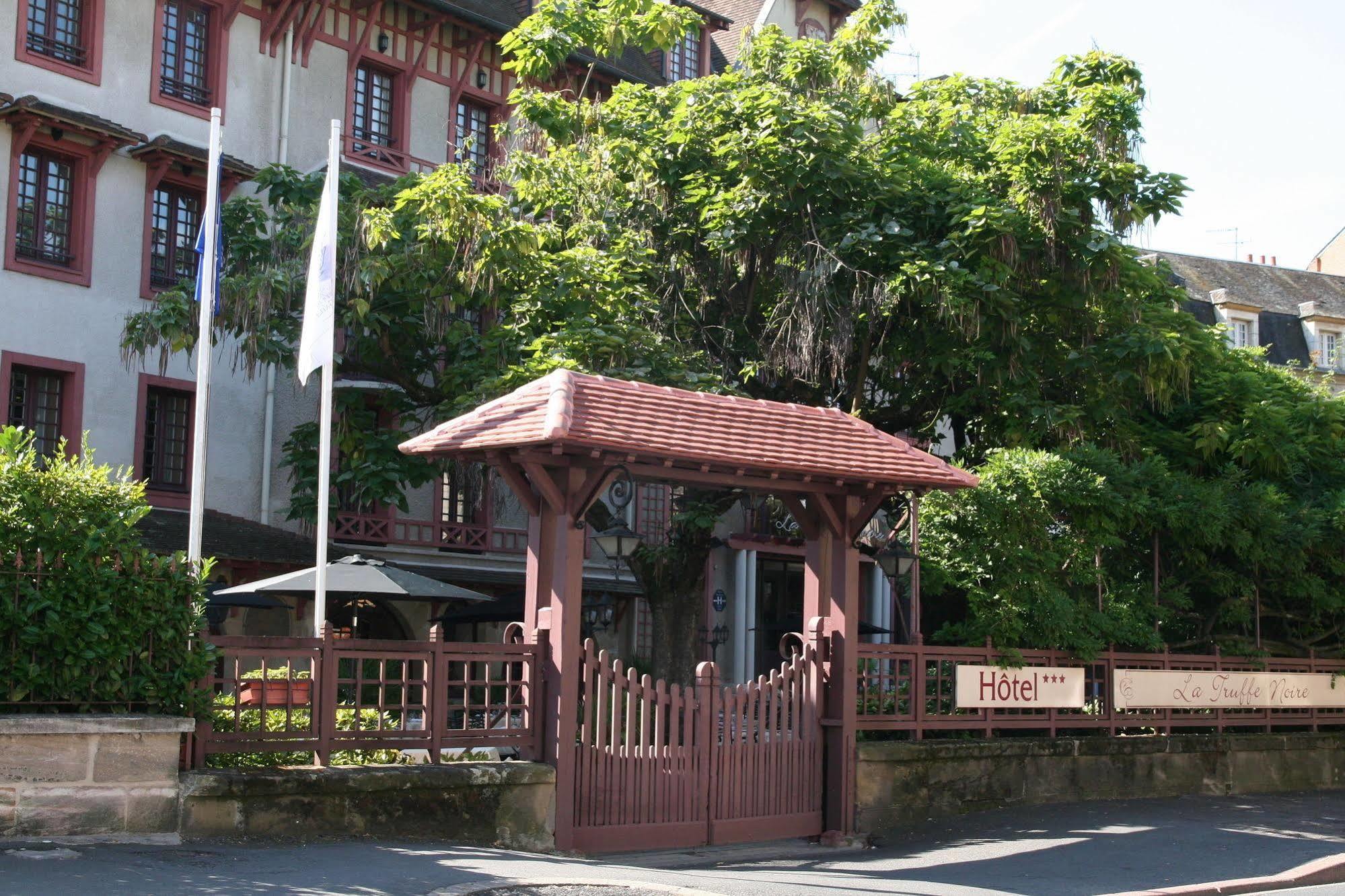 Hotel La Truffe Noire Μπριβ-λα-Γκαγιάρντ Εξωτερικό φωτογραφία